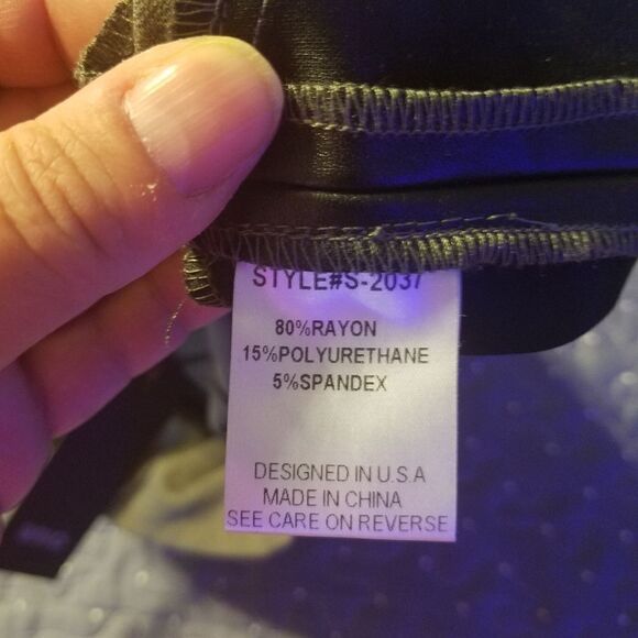 Mini skirt size medium NWT - Picture 6 of 6